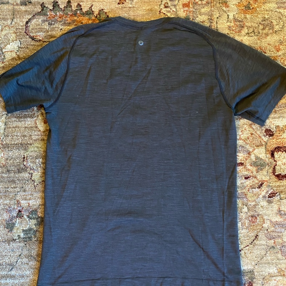 Lululemon Black Workout Shirt